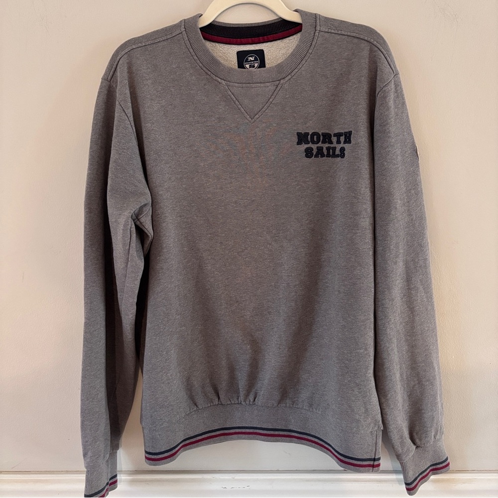 North Sails Crewneck Sweathshirt Embroidered Logo with Red and Blue Trim Size L